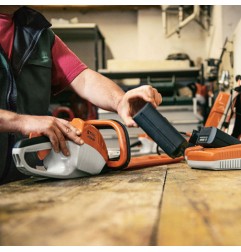 CORTASETOS BATERÍA HSA 86