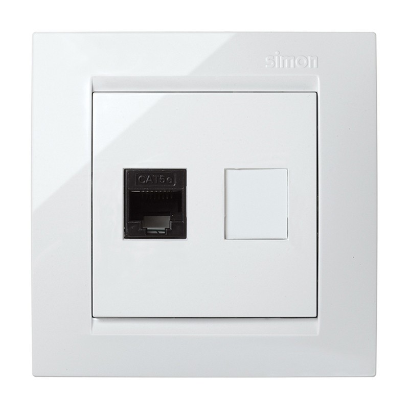 Toma RJ45 Cat. 5e empotrable serie SIMON 15