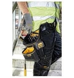 BOLSA PARA MARTILLO Y CLAVOS DEWALT DWST1-75652
