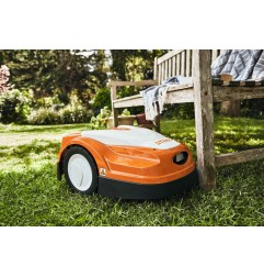 ROBOT CORTACÉSPED  IMOW RMI 422 P