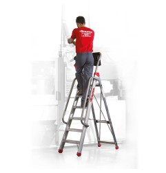 ESCALERA PROFESIONAL PELDAÑOS COMODOS FARAONE